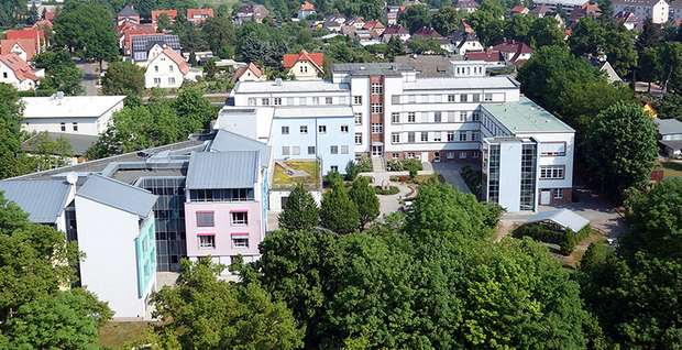 Foto: Luftbildaufnahme des GLG Krankenhauses Angermünde